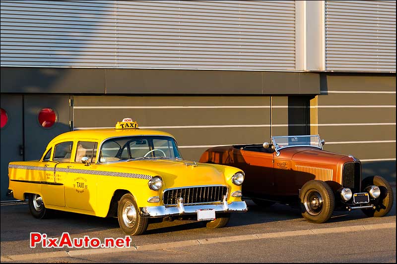 taxi chevy et roadster ford salon automedon