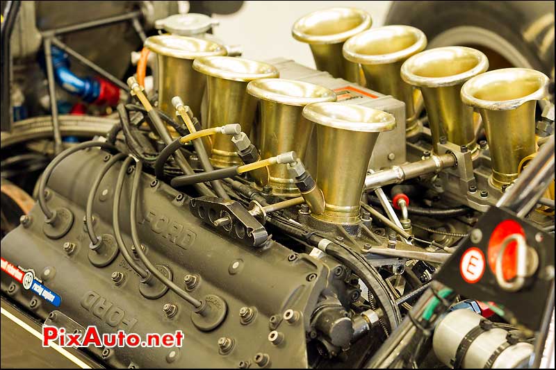 moteur v8 ford cosworth