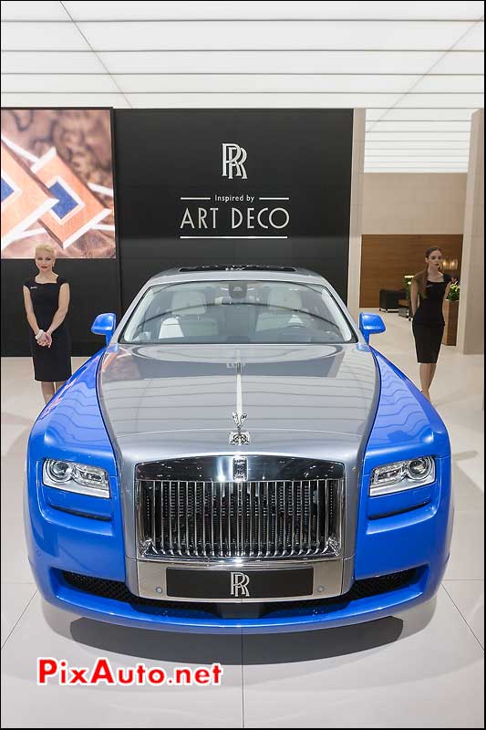 Rolls-Royce Ghost et hotesses mondial automobile 2012