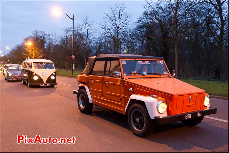 vw type 181 thing et combi traversee paris