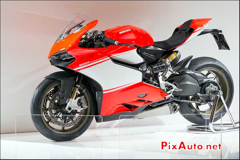 Ducati 1199 Superleggera profil, salon-de-la-moto Paris