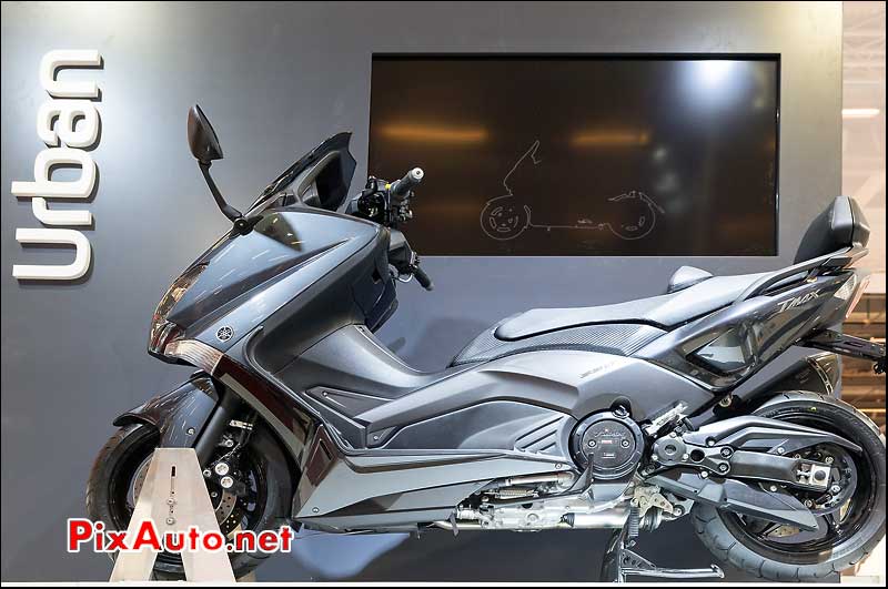 Yamaha Tmax 530 noir mat, Salon-de-la-moto Paris 2013