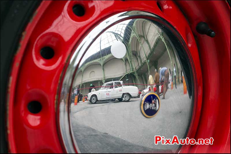 reflets enjoliveur de roue, tour auto 2013