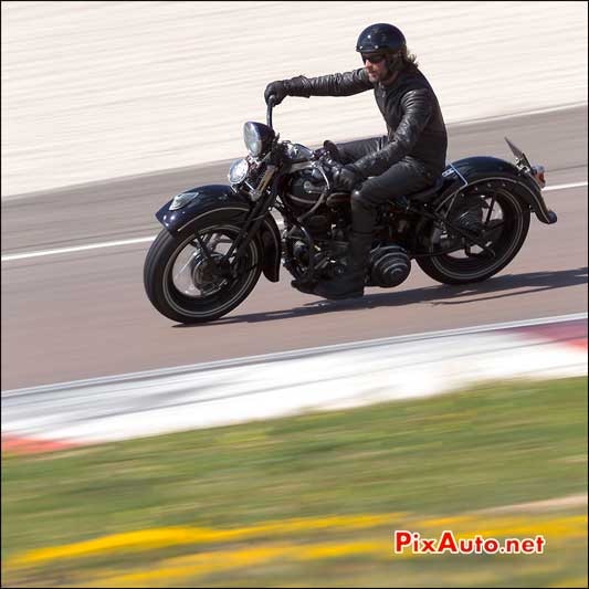 327 Harley Davidson 750WL, Coupes Moto Legende