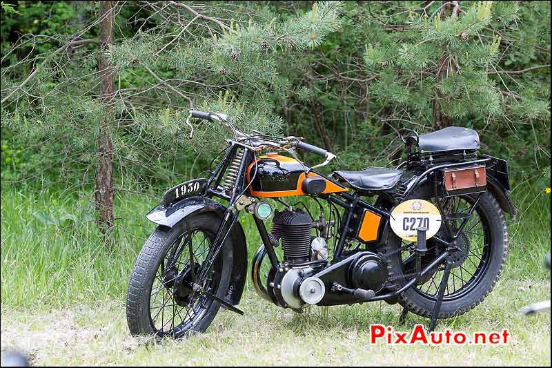 C270 Thomann 350 Standard 1930, Coupes Moto Legende