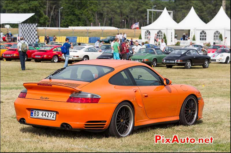 Porsche 911 Turbo Orange, Le Mans Classic 2014