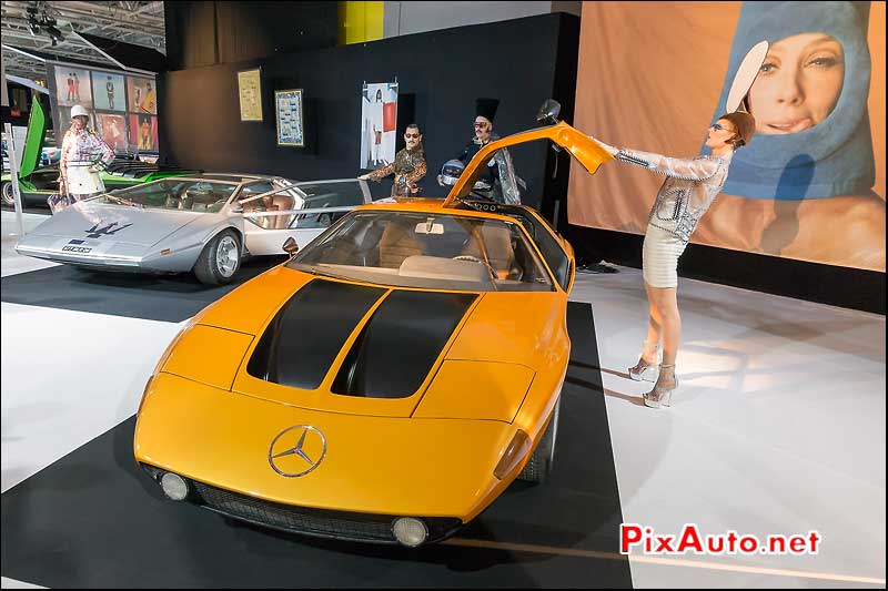 Mercedes Benz C111 et Maserati Boomerang, Exposition Speciale Automobile et la Mode