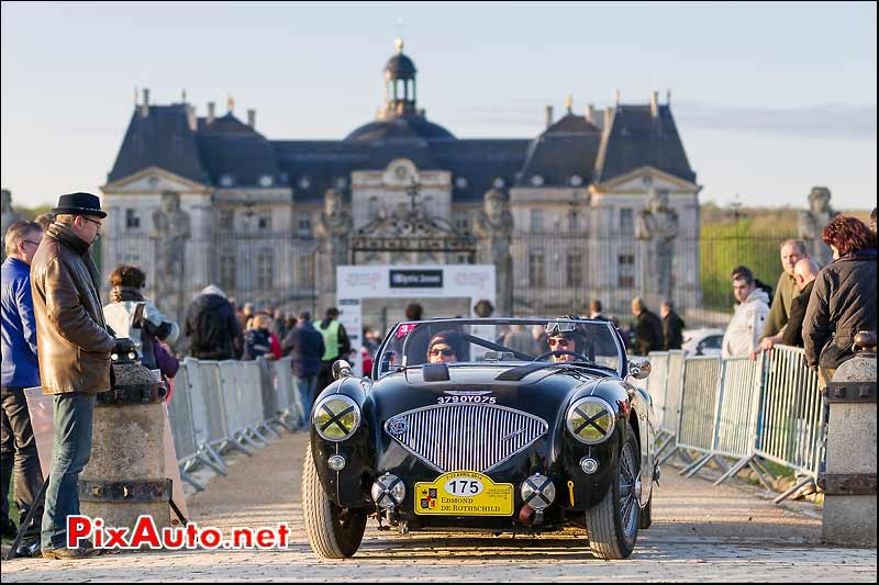 Austin Healey 100M, Chateau de Vaux Le Vicomte, Tour-Auto-Optic-2000
