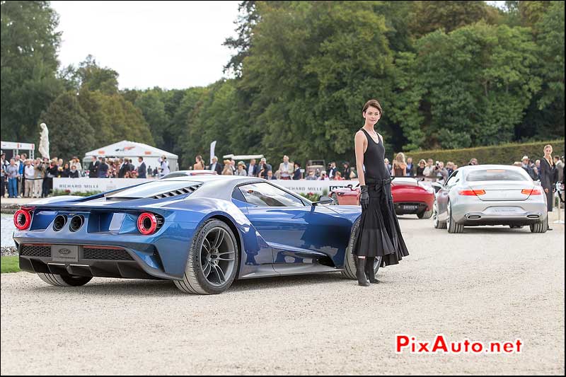 Chantilly-Arts-et-Elegance-Richard-Mille, Ford GT et tenue couturier Haider Ackermann