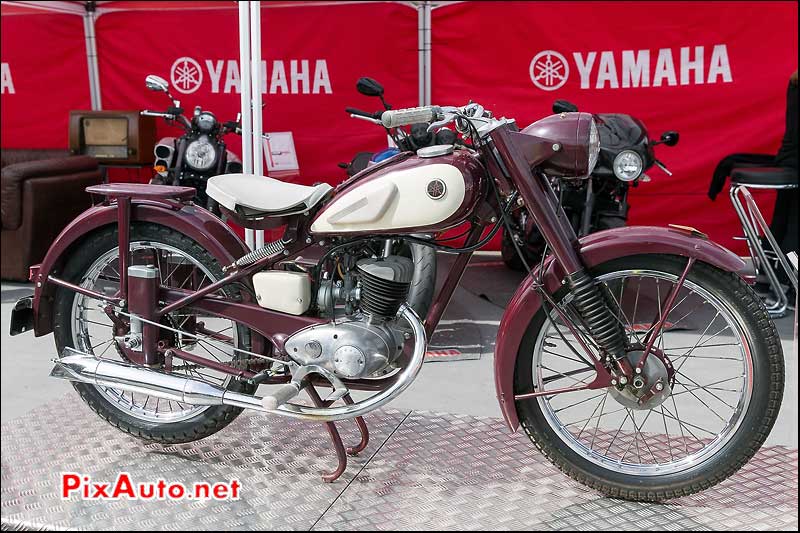 Coupes Moto Legende 2015, Yamaha YA-1 de 1955