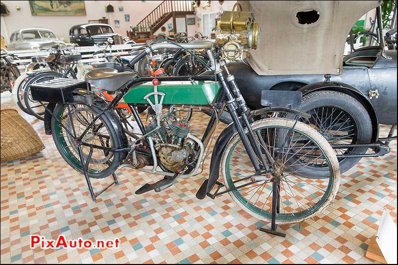 Musee-Automobile-Vendee, Motocyclette Peugeot V2