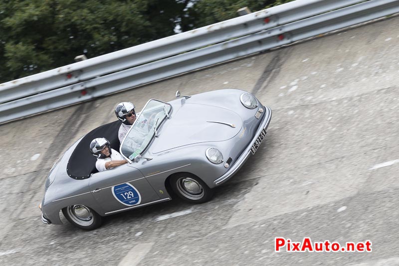 Autodrome-Heritag-Festival, Porsche 356 Sur le Banking