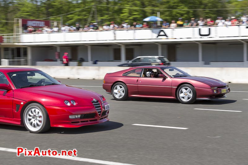 Youngtimers Festival, Run Alfa Romeo GTV contre Venturi 260