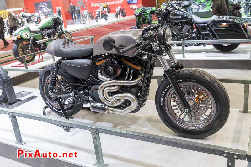 96e Brussels-Motor-Show, Forty-eight Harley-davidson Namur