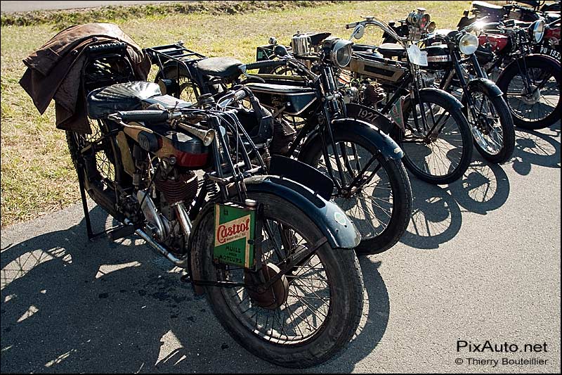 Motocyclettes journee du patrimoine autodrome linas montlhery