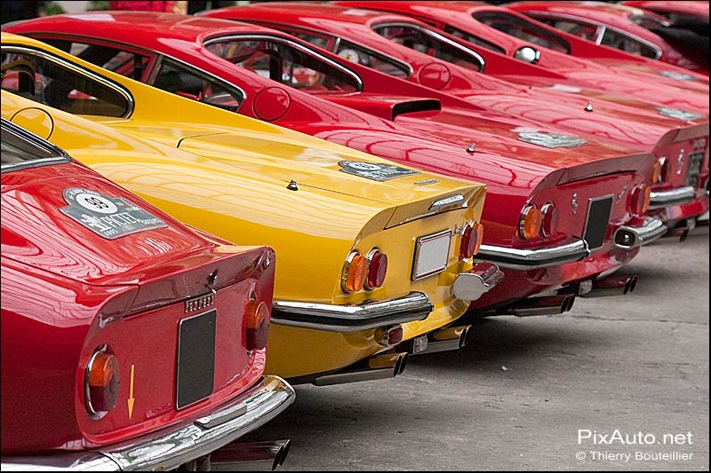 Arrière Ferrari Dino.