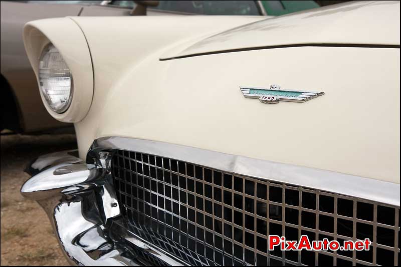 Calandre Ford Thunderbird, La Locomotion en fete 