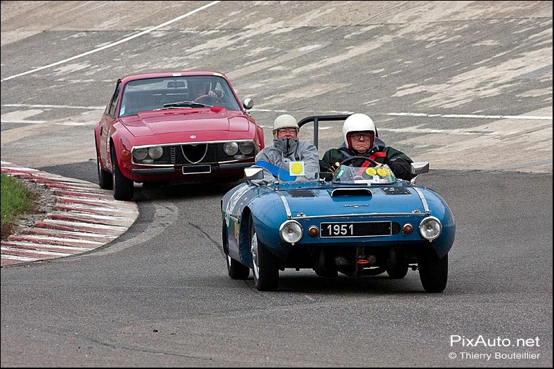 Barquette Panhard et Alfa Romeo Junior.