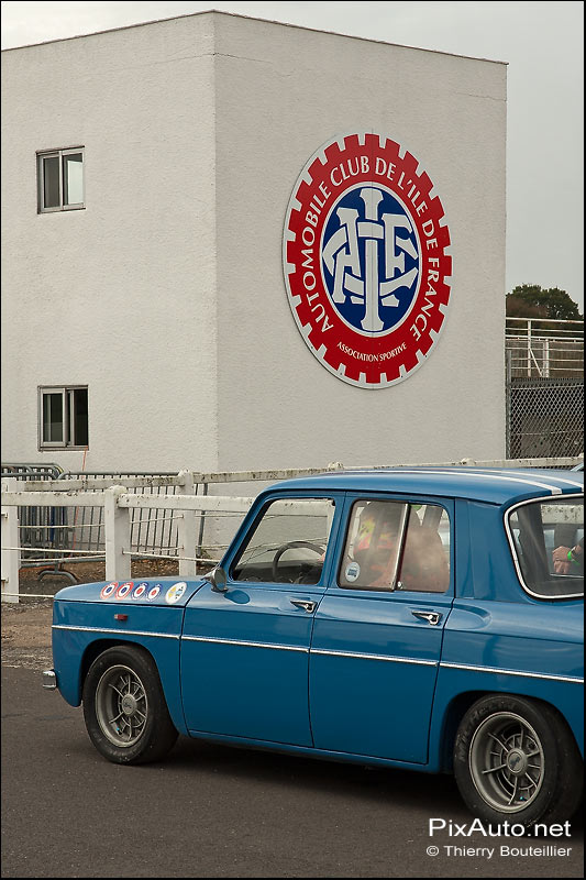 Renault 8 autodrome Linas-Montlhery