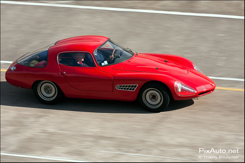 Alfa Romeo Abarth 1000 sur circuit de montlhery