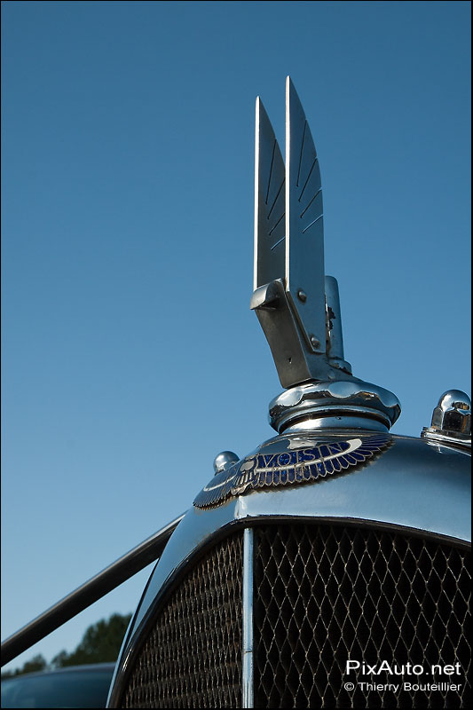 Mascotte Avions Voisin autodrome heritage festival montlhery