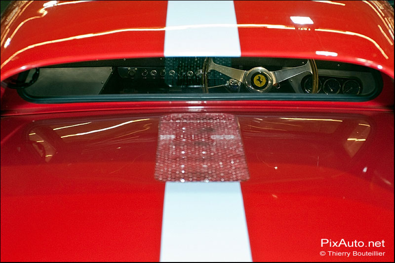 Ferrari 250 LM salon retromobile