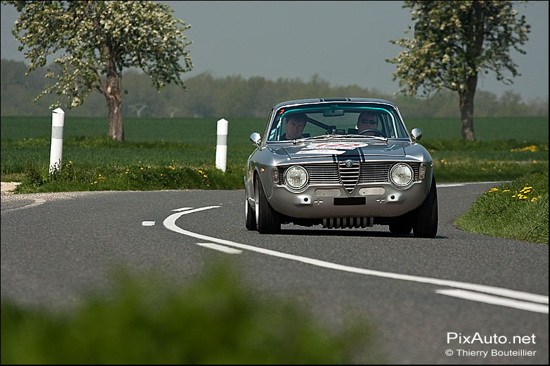 Alfa Romeo Giulia Sprint, tour auto optic 2000