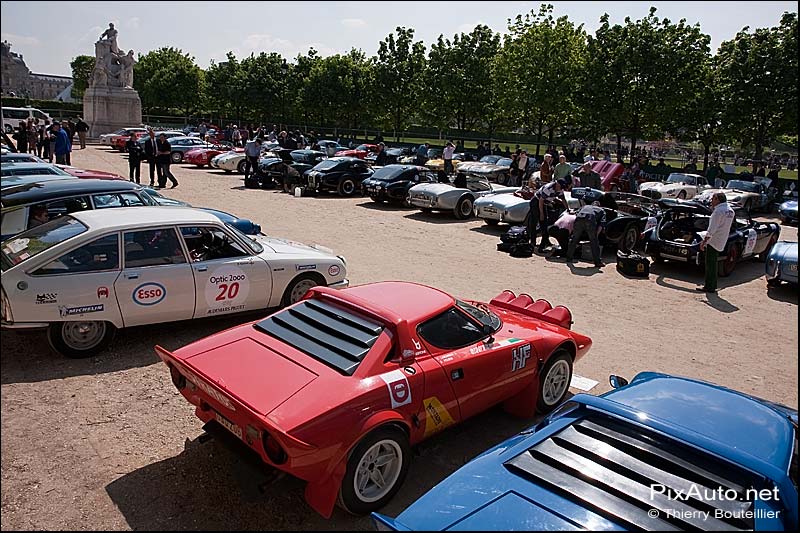 Parc ferme du jardin des Tuileries tour auto