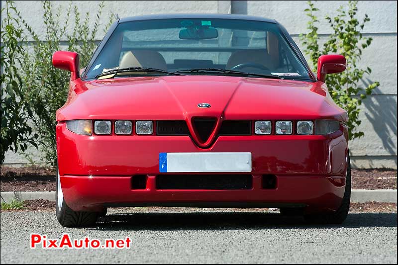Alfa Romeo SZ aux mans classic
