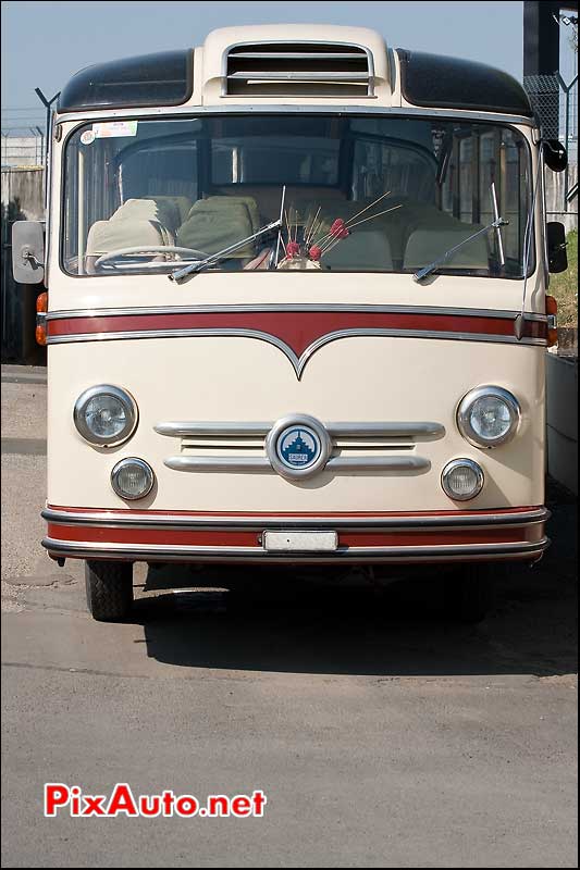Bus Suisse aux mans classic