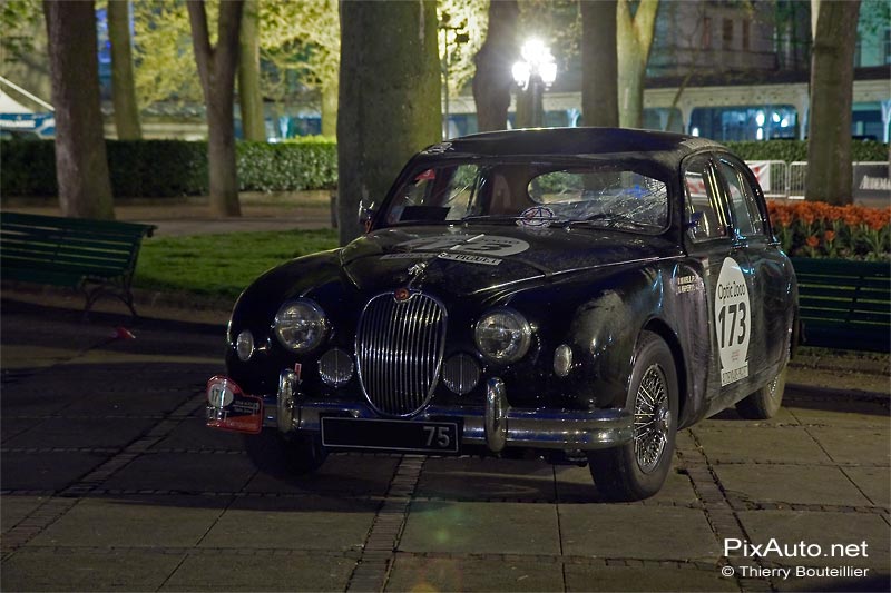 Jaguar MK1 accidentée, Tour Auto 2010