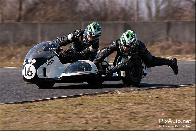 Side-car n°16 trophee Coluche