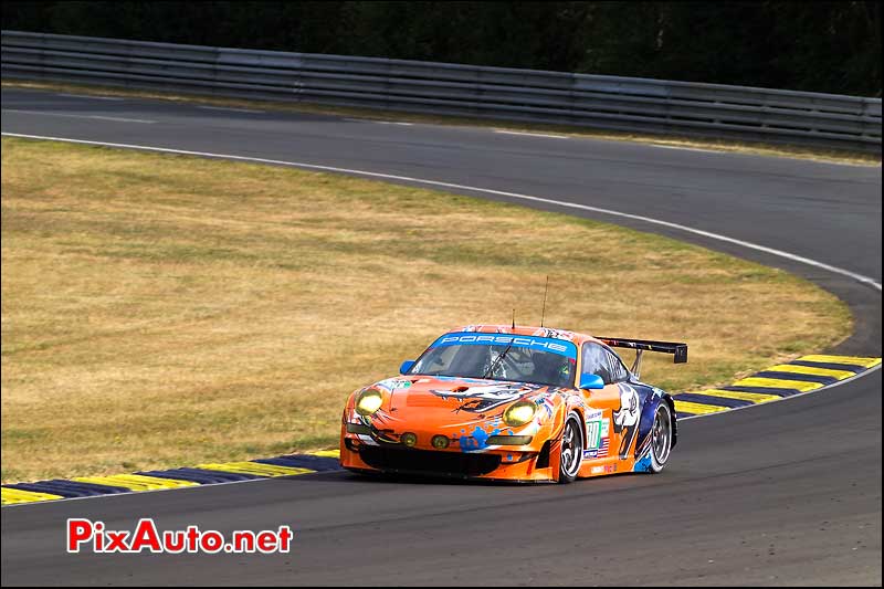 porsche 911 gt3 rsr flying lizard.