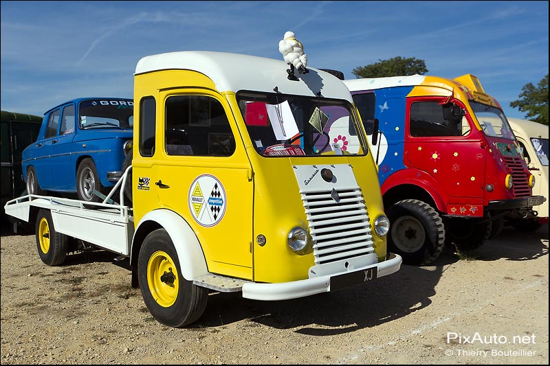 depanneuse renault goelette la locomotion en fete