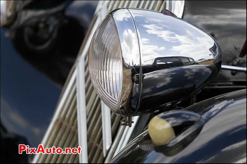 reflet feux traction avant la locomotion en fete