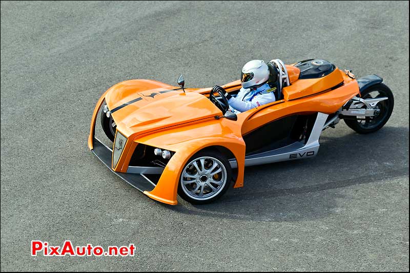 prototype rayvolution evo autodrome radical meeting linas montlhery