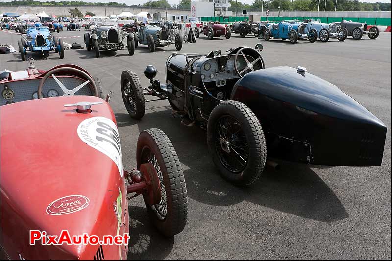 parterre de bugatti vintage revival montlhery