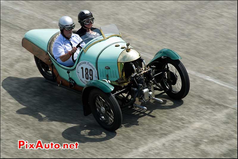 tricyclecar morgan vintage revival montlhery