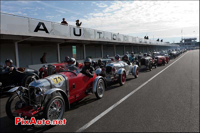 pre-grille vintage revival autodrome linas-montlhery.