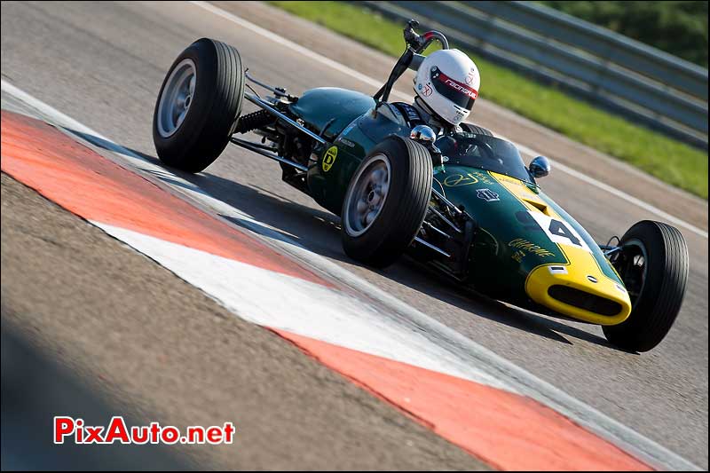 monoplace brabham f3, pilote Angelo Delea, course HSCC