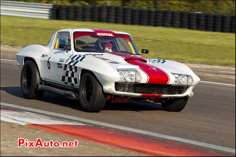 chevrolet corvette c2, CHE 3 Hours