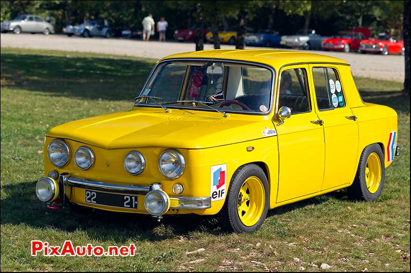 renault 8 jaune circuit de dijon-prenois