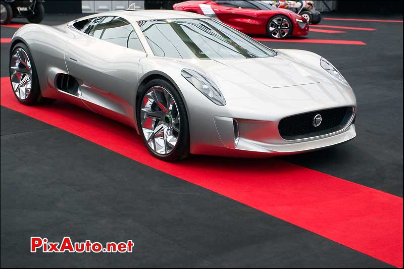 Concept-car Jaguar C-X75 Festival Automobile International