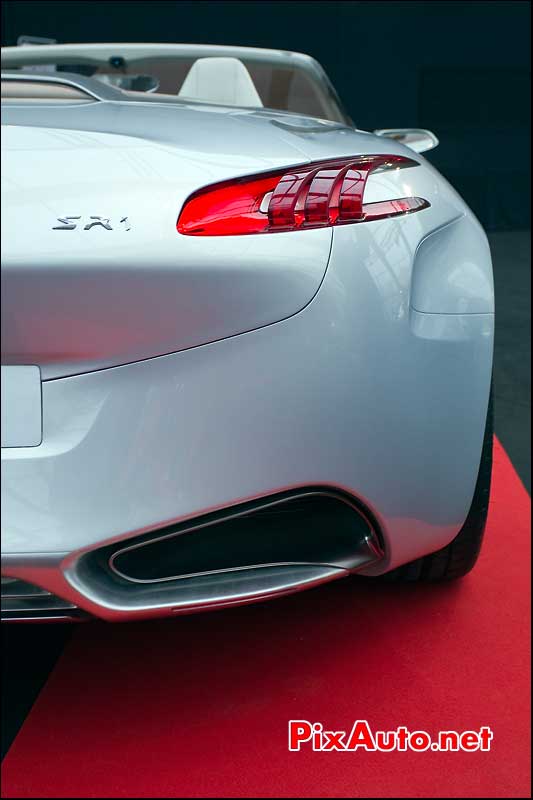 Détail du Concept-car Peugeot SR1.