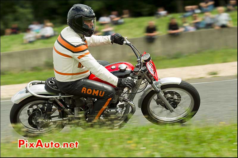 moto triumph iron bikers circuit carole