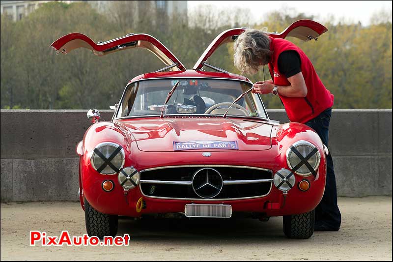 mercedes 300sl portes papillons rally de paris