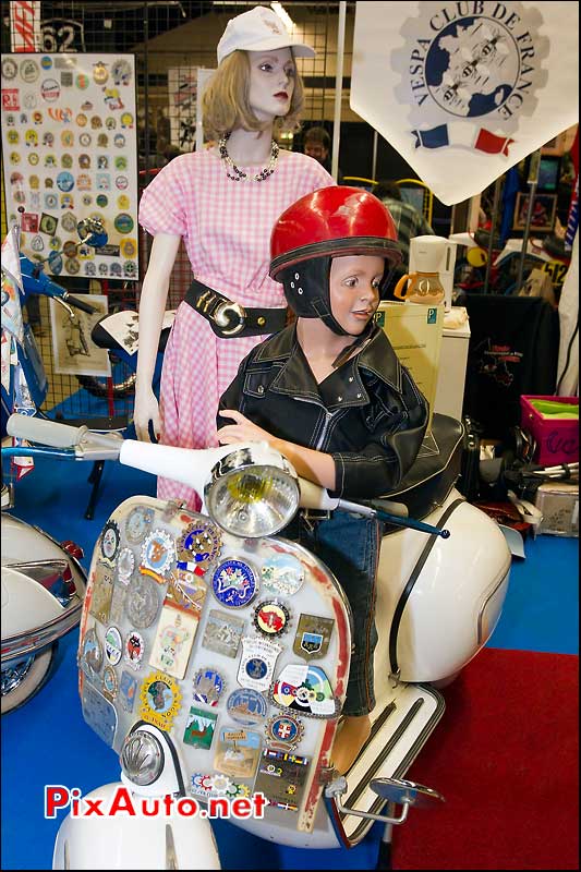salon moto legende scooter piaggio