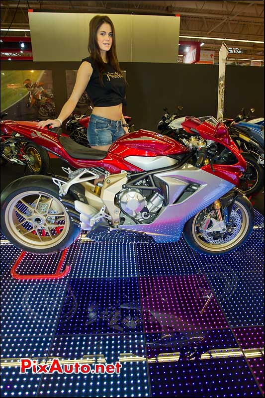 salon de la moto hotesses stand mv-agusta F3 