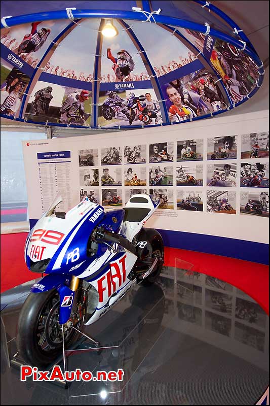 salon de la moto paris 2011 motogp yamaha