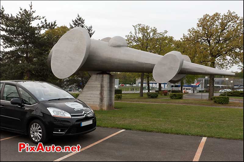 sculpture Mondial Automobile, circuit montlhery
